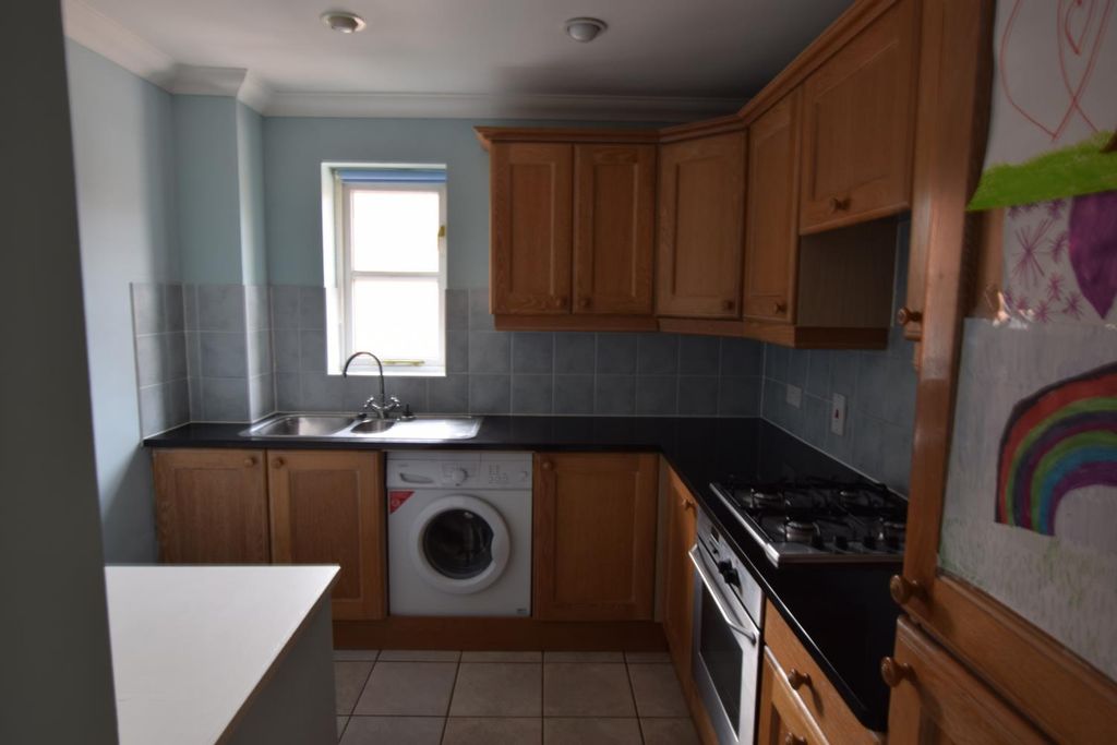 Property photo 3 of 9