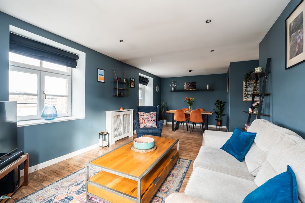 Property photo 2 of 23 Property Image 2