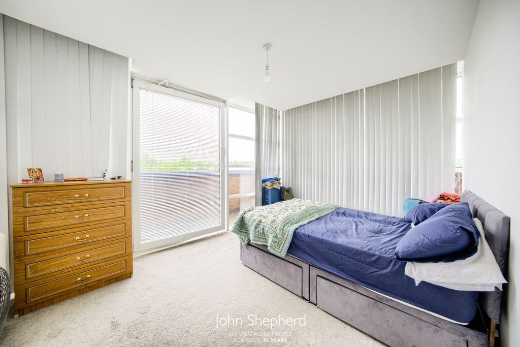 Additional image 10 of 2 bed flat for saleLandmark, Waterfront West, Brierley Hill DY5