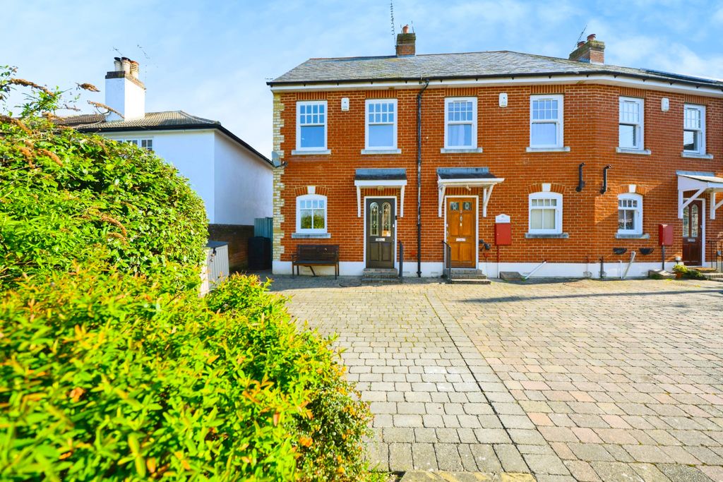 Property photo 1 of 20 Picture No. 10