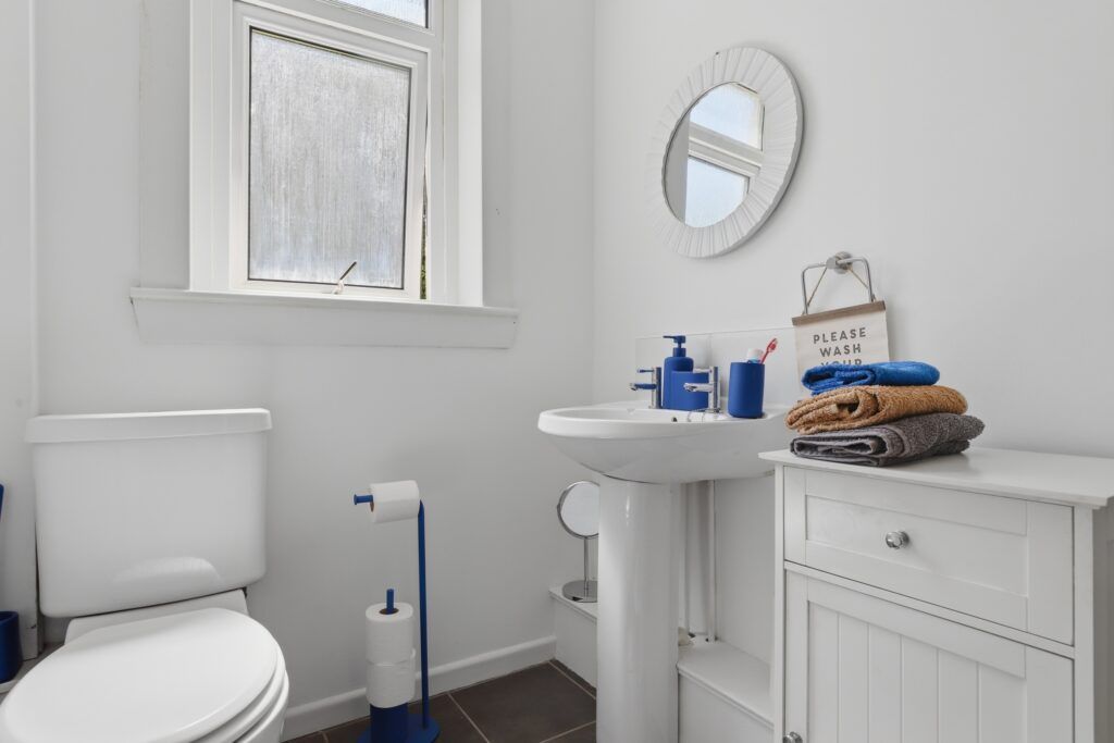 Additional image 7 of 3 bed flat for saleSt Helena Crescent, Hardgate G81