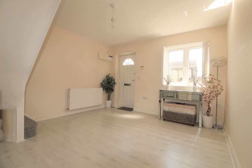 Property photo 3 of 18 Img_35233