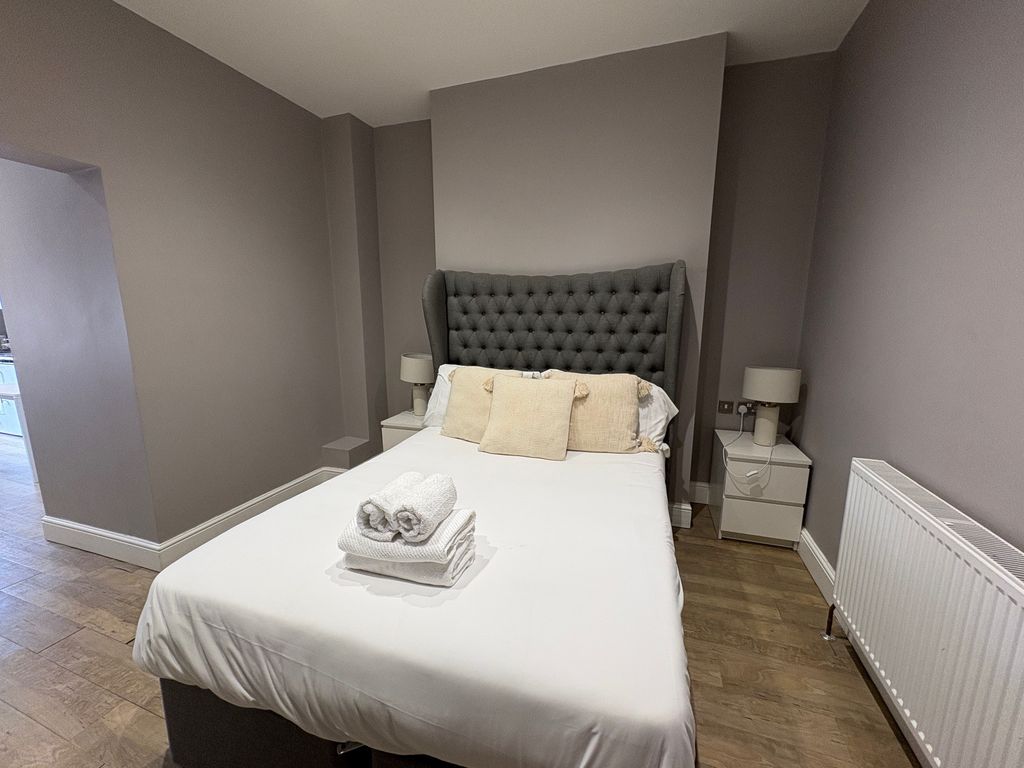 Property photo 3 of 6 Image