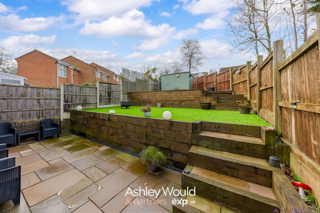 Property photo 2 of 14