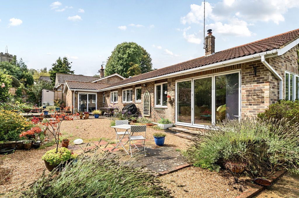 Property photo 1 of 19