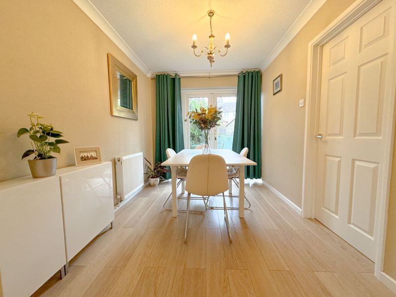 Property photo 3 of 25 Dining Room