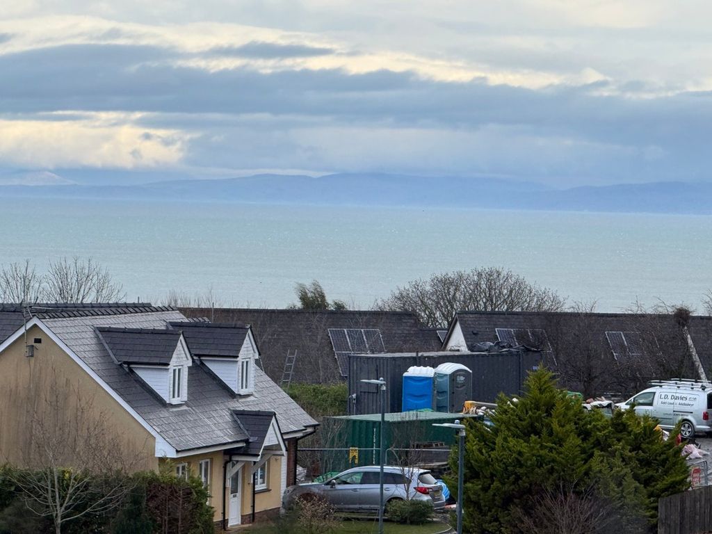 Property photo 3 of 30