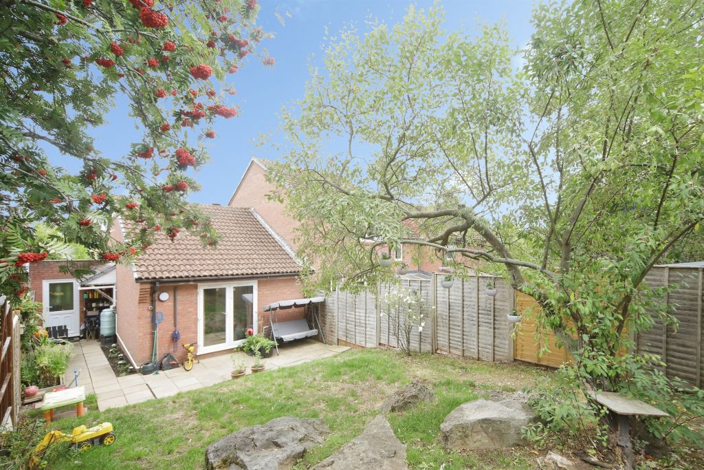 Property photo 1 of 20