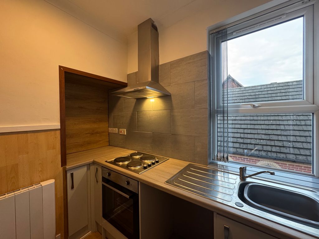 Property photo 3 of 11 Img_2957