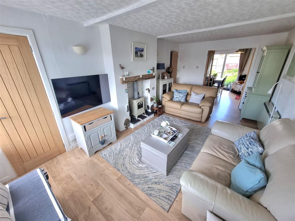 Property photo 2 of 17 Sitting Room 1.Jpg