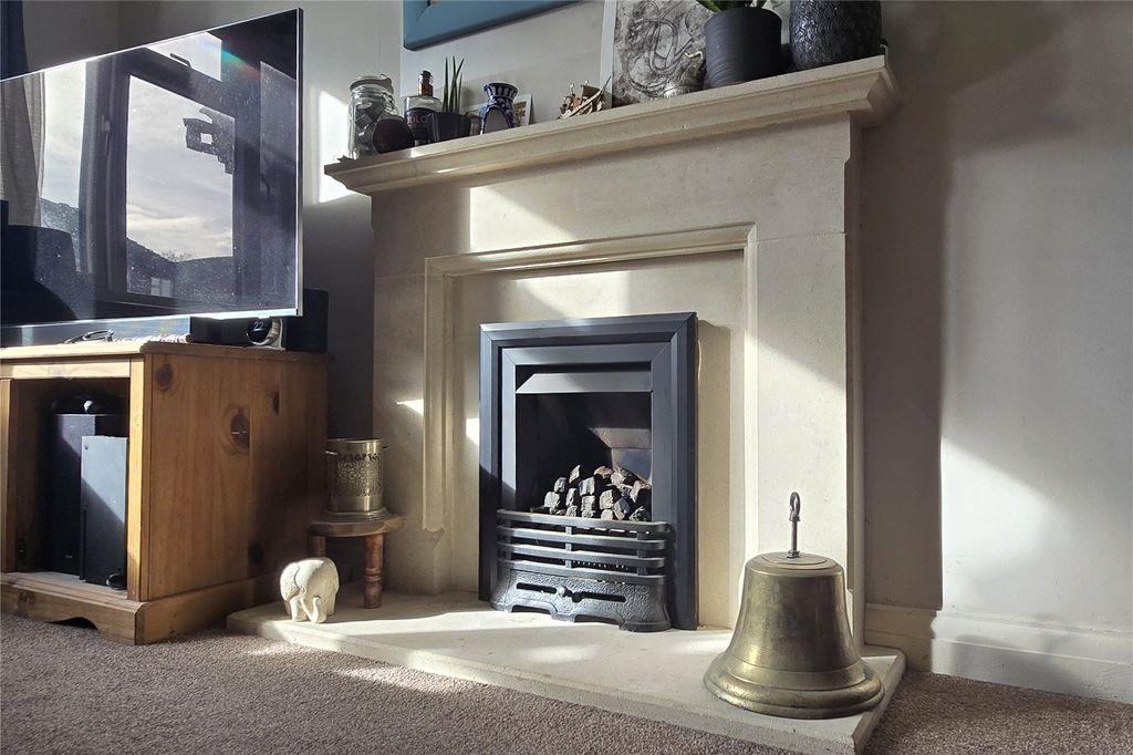 Property photo 3 of 17 Lifestyle
