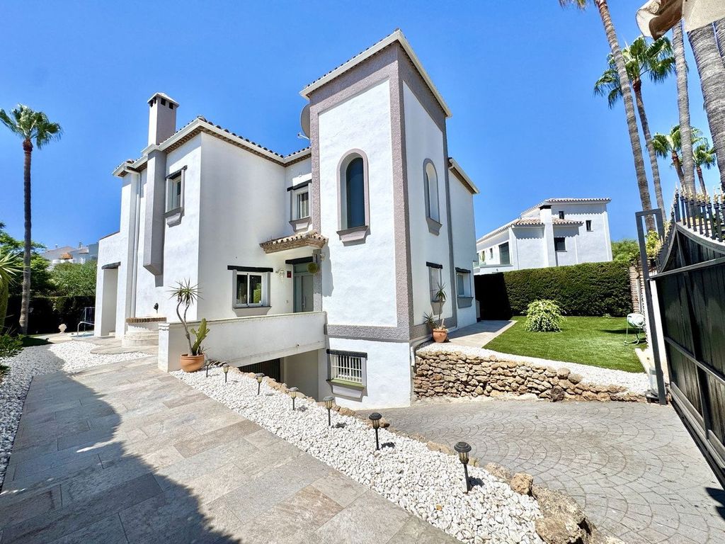 Property photo 1 of 30