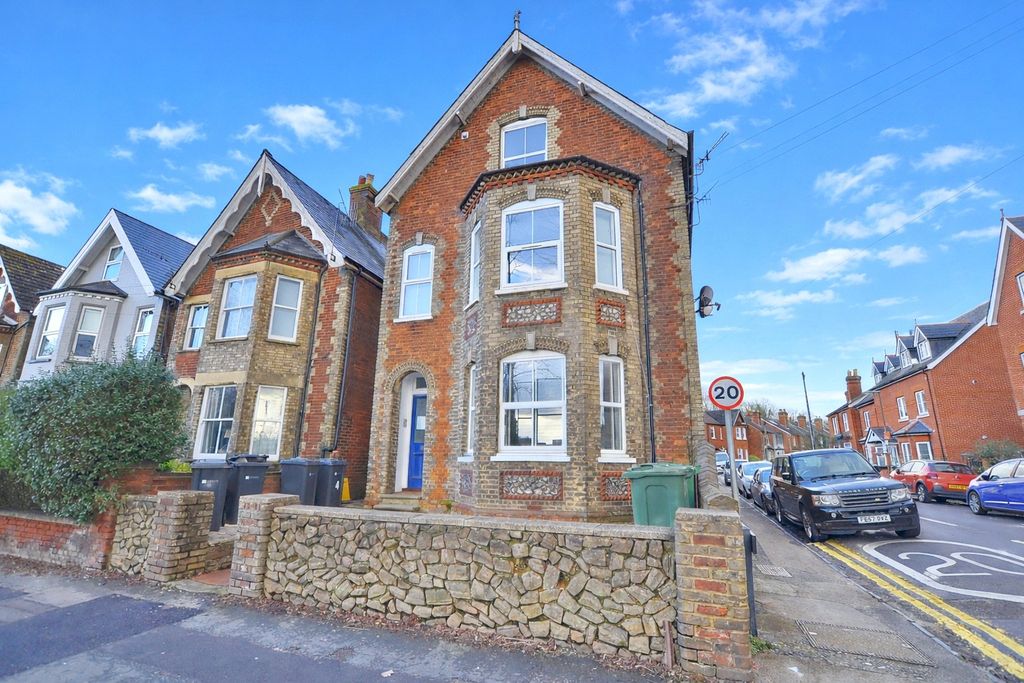 Property photo 1 of 6 Picture No. 20