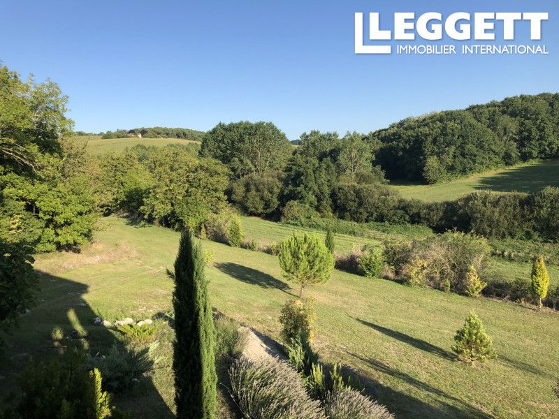 Property photo 3 of 10