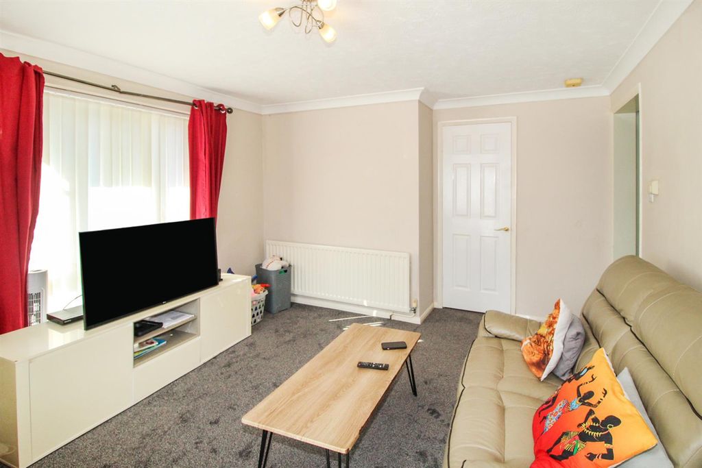 Property photo 3 of 12 Img_1042.Jpg