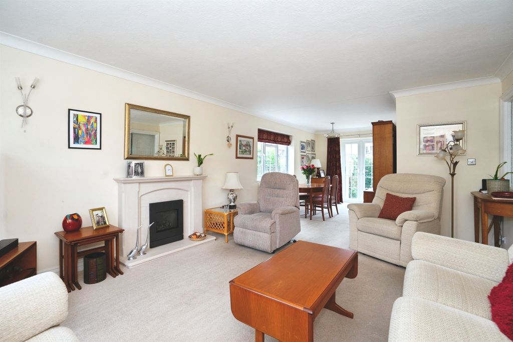 Property photo 3 of 21