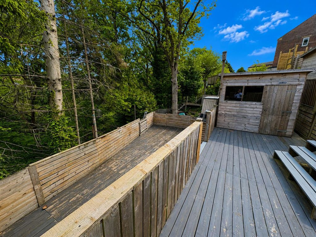 Additional image 27 of 4 bed detached house for saleCornmill Lane, Liversedge WF15