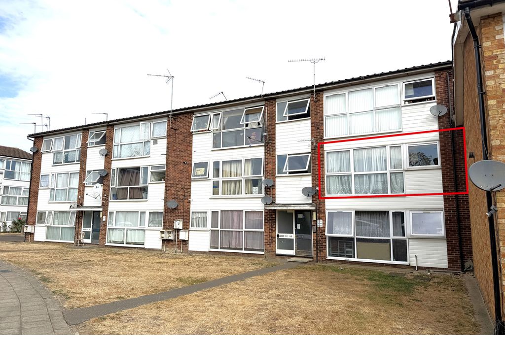 Property photo 1 of 3