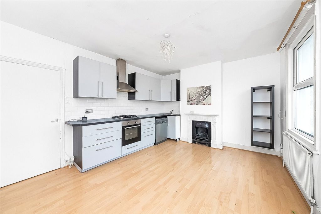 Property photo 3 of 10 Picture No. 08