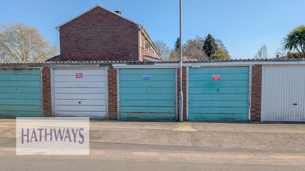 Property photo 1 of 4
