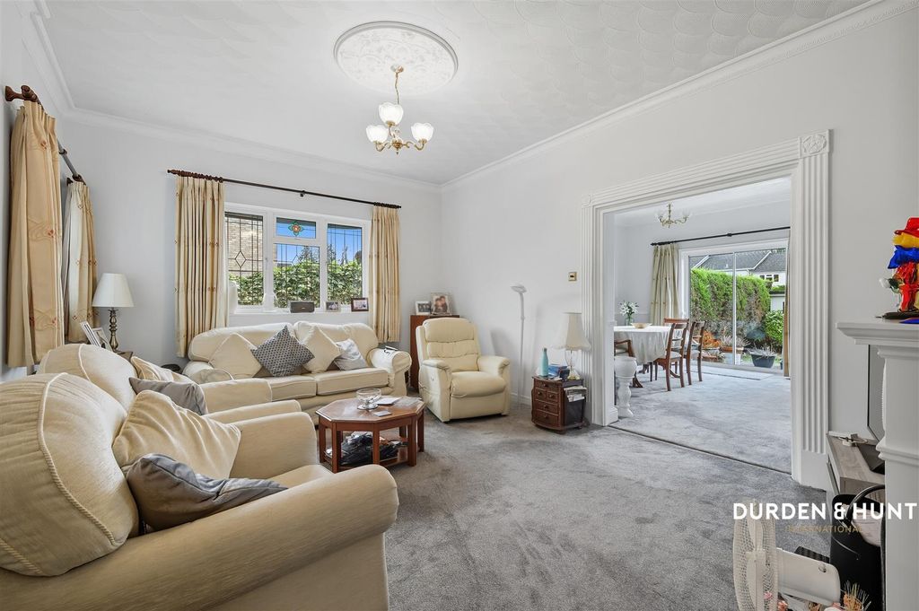 Property photo 2 of 17 Ascension Road