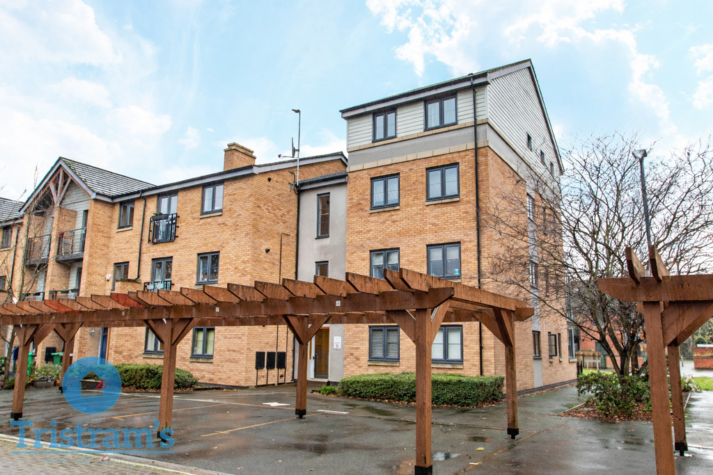 Property photo 1 of 12