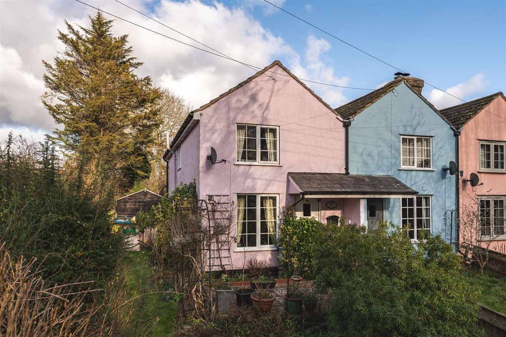 Property photo 1 of 15 Hill Road-19.Jpg