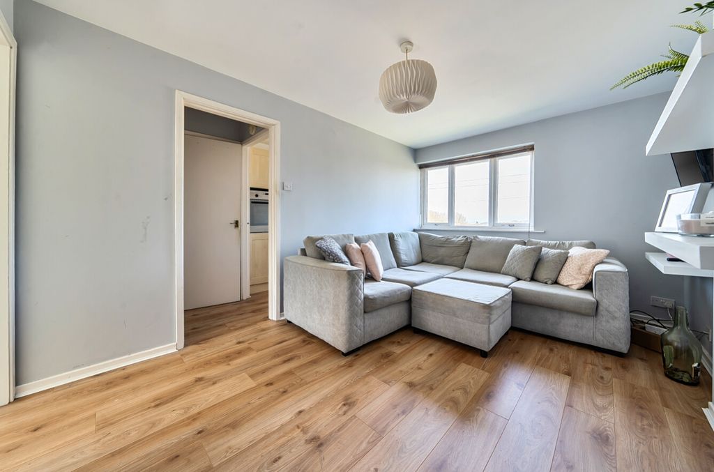 Property photo 2 of 12 Lounge Diner