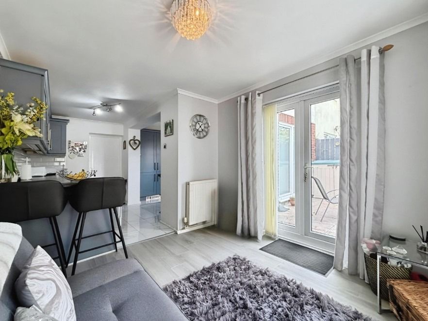 Property photo 2 of 17 5053143