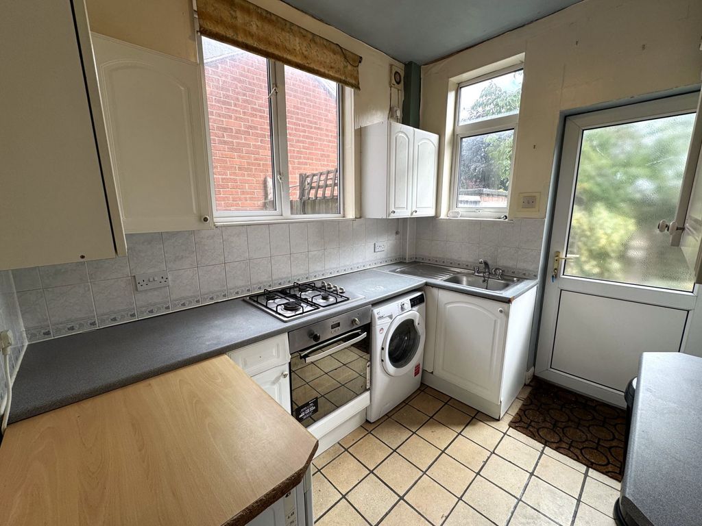 Property photo 2 of 7 Photo 4