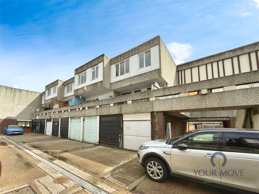Property photo 1 of 15 Front
