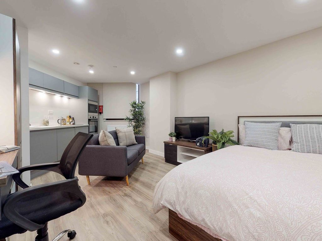 Property photo 1 of 14 Open Plan