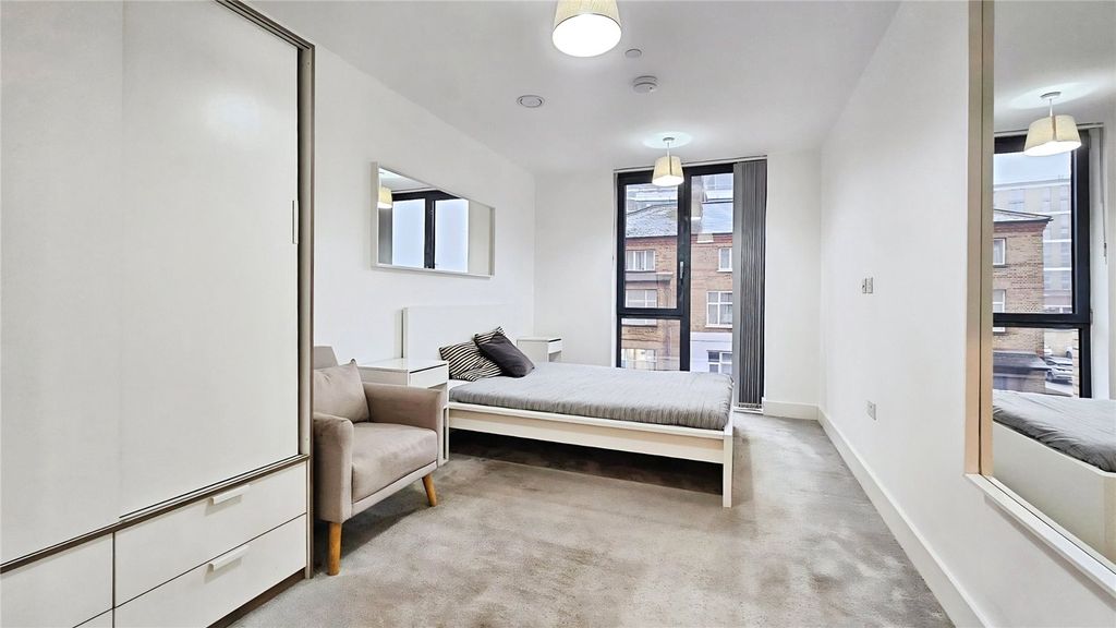 Property photo 3 of 18 Picture No. 20