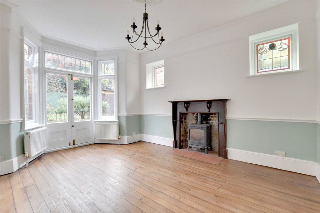 Property photo 2 of 24 Picture No. 02