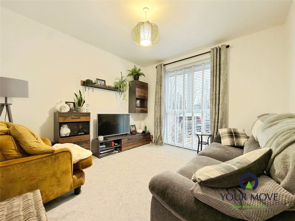 Property photo 2 of 9 Lounge