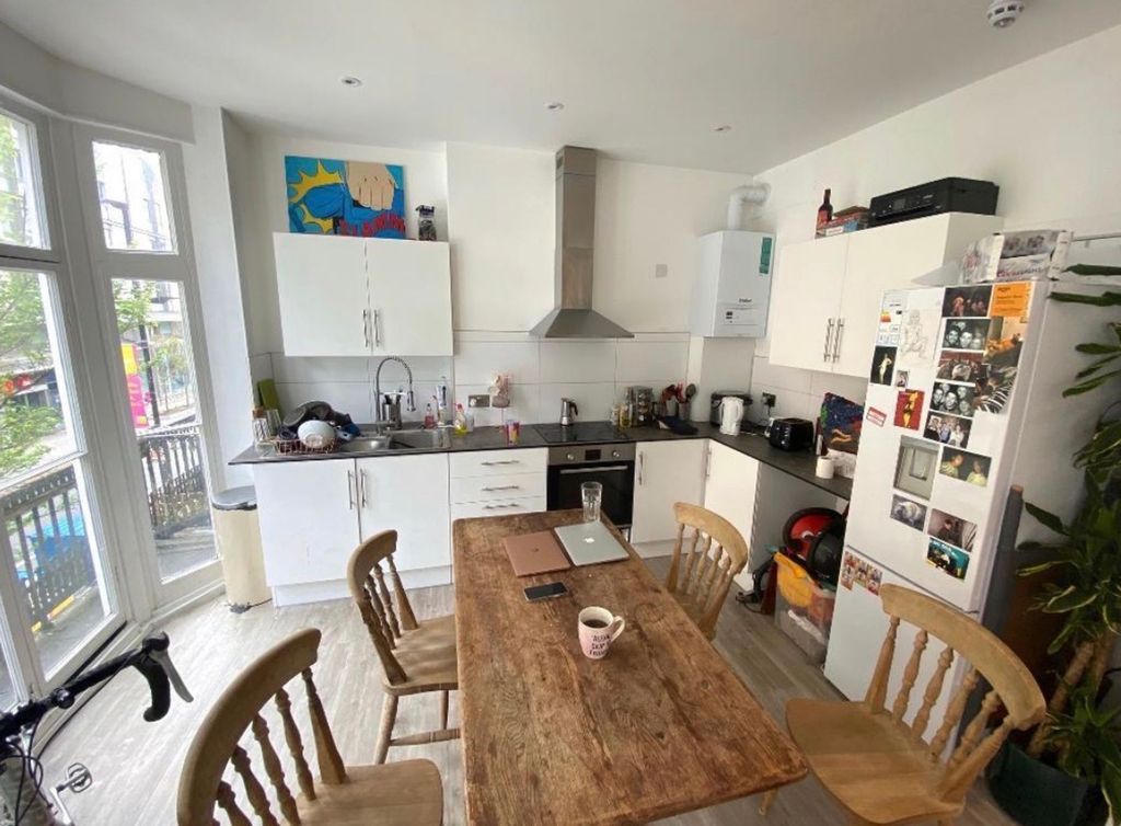 Property photo 2 of 7