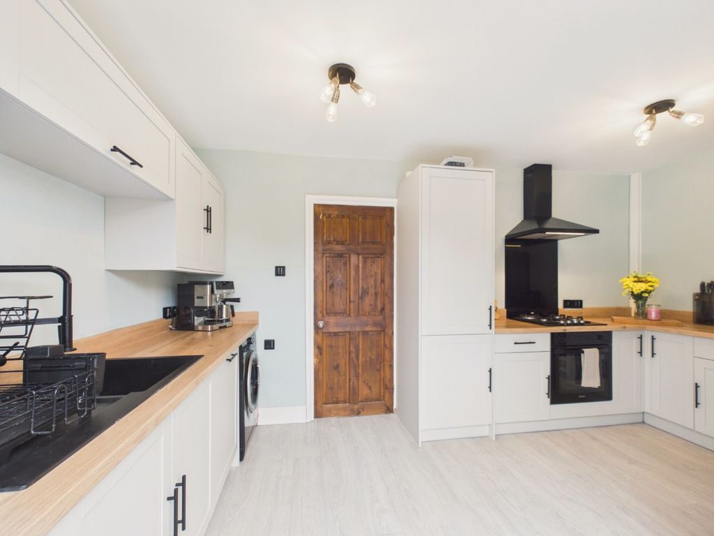 Property photo 3 of 17 5414657