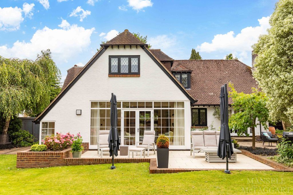 Additional image 26 of 4 bed detached house for saleMount Close, Crawley RH10