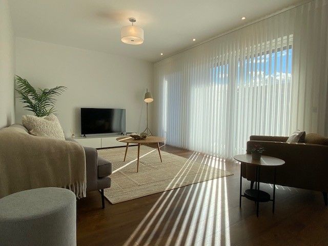 Property photo 2 of 15 Lounge