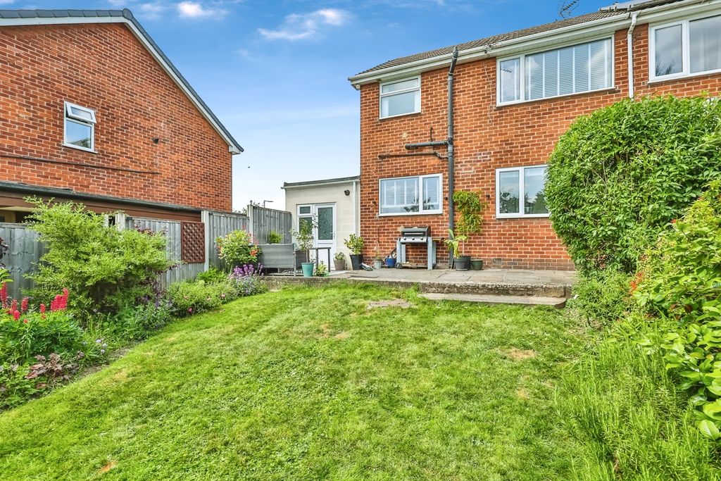 Property photo 2 of 20 Rear Garden