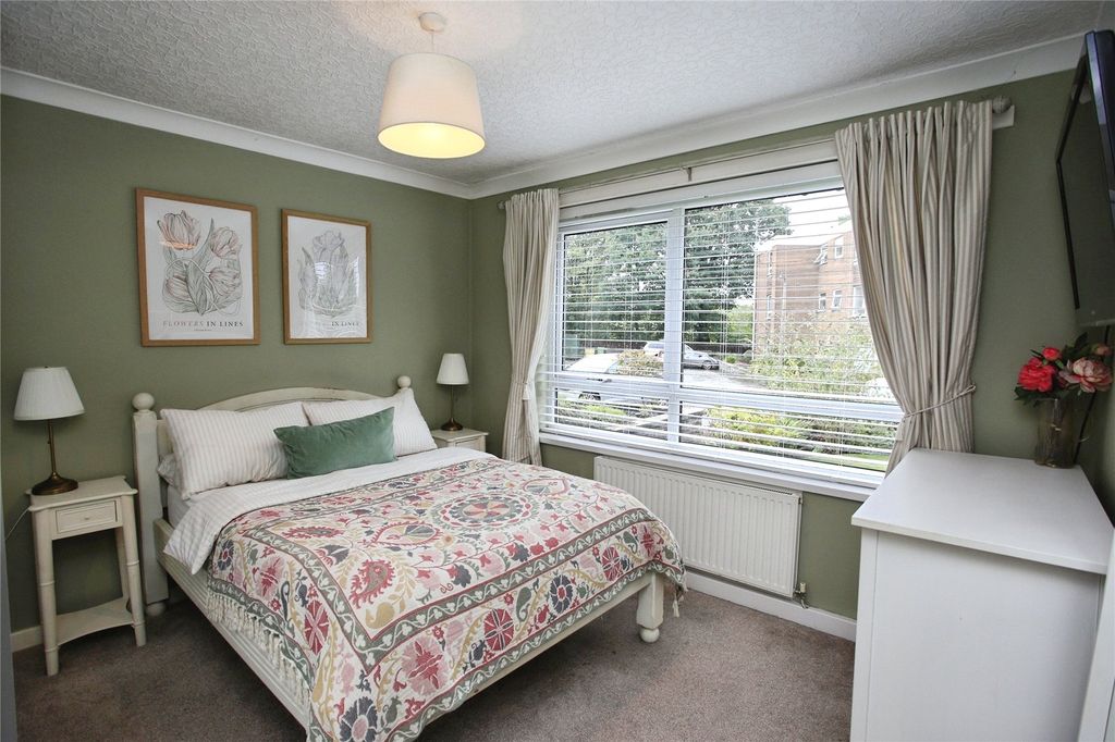 Property photo 3 of 17 Picture No. 09