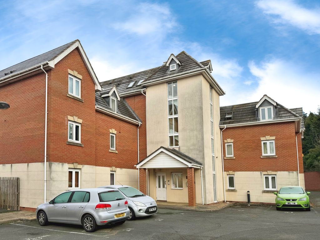 Property photo 1 of 5 6 Mallory House, Hinckley