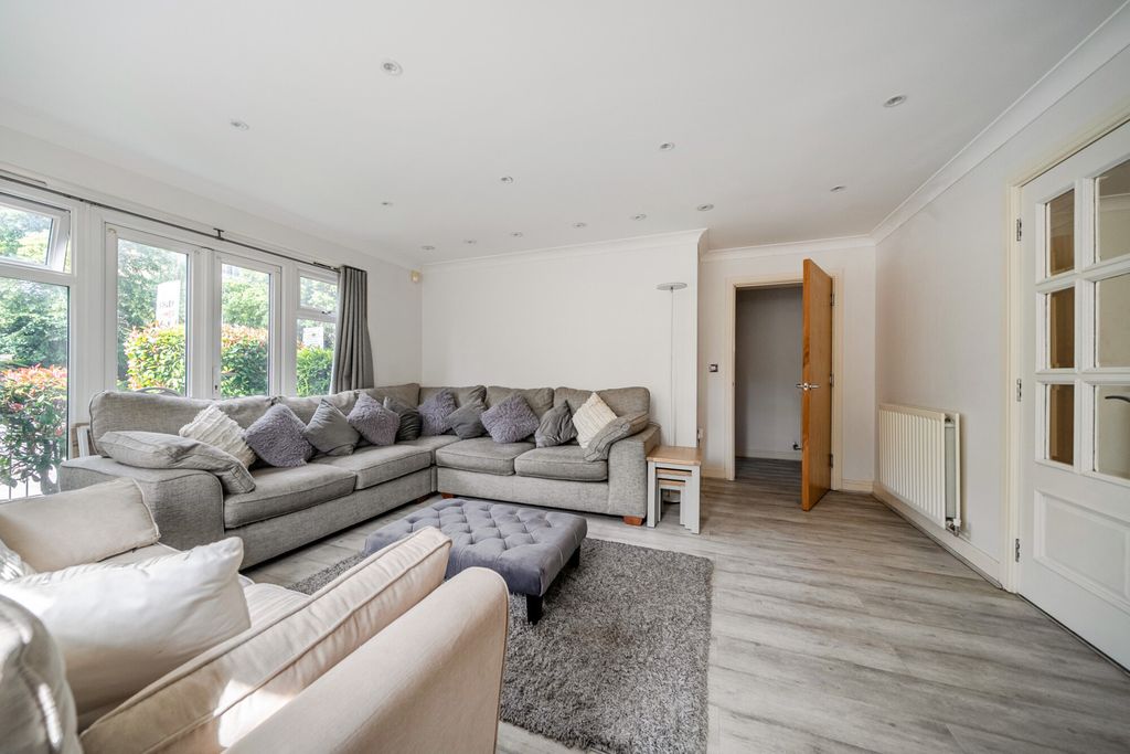 Property photo 3 of 21 1478541-3-6A3167A...