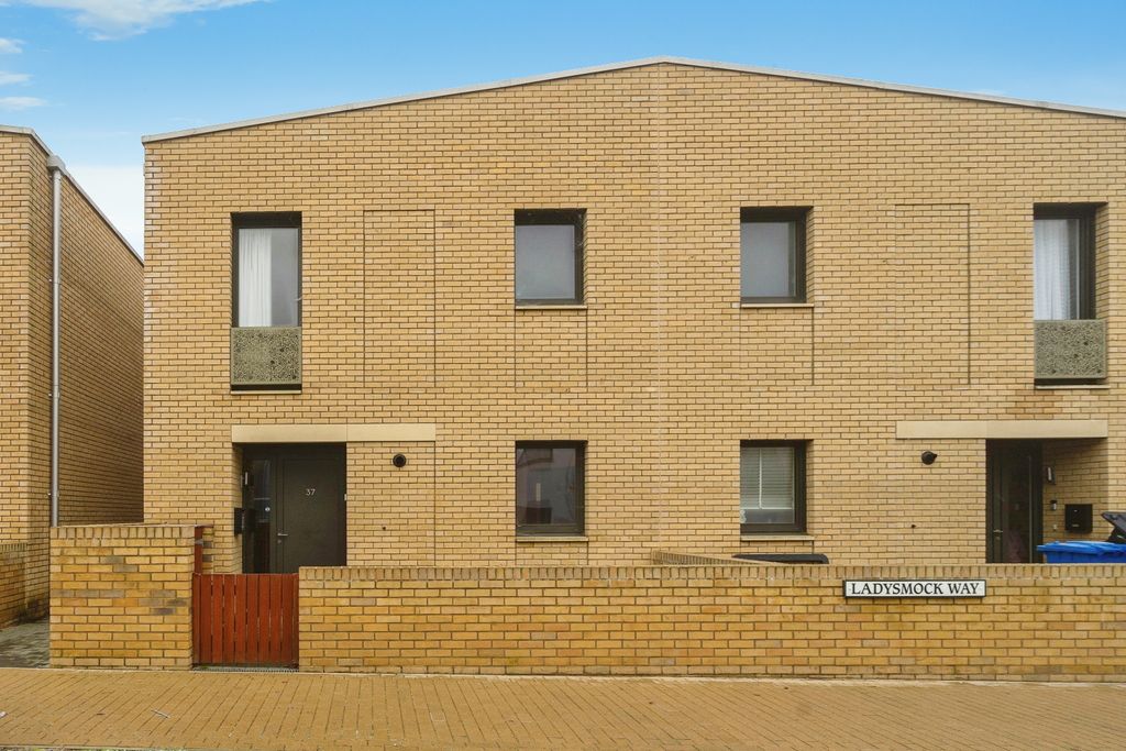 Property photo 1 of 15