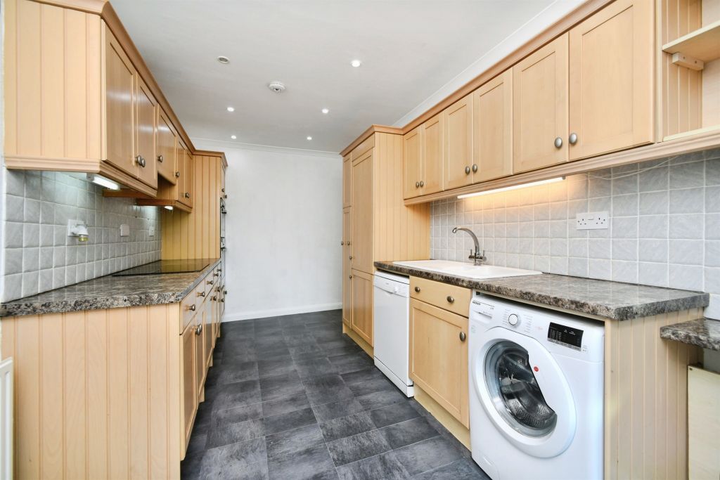 Property photo 3 of 20