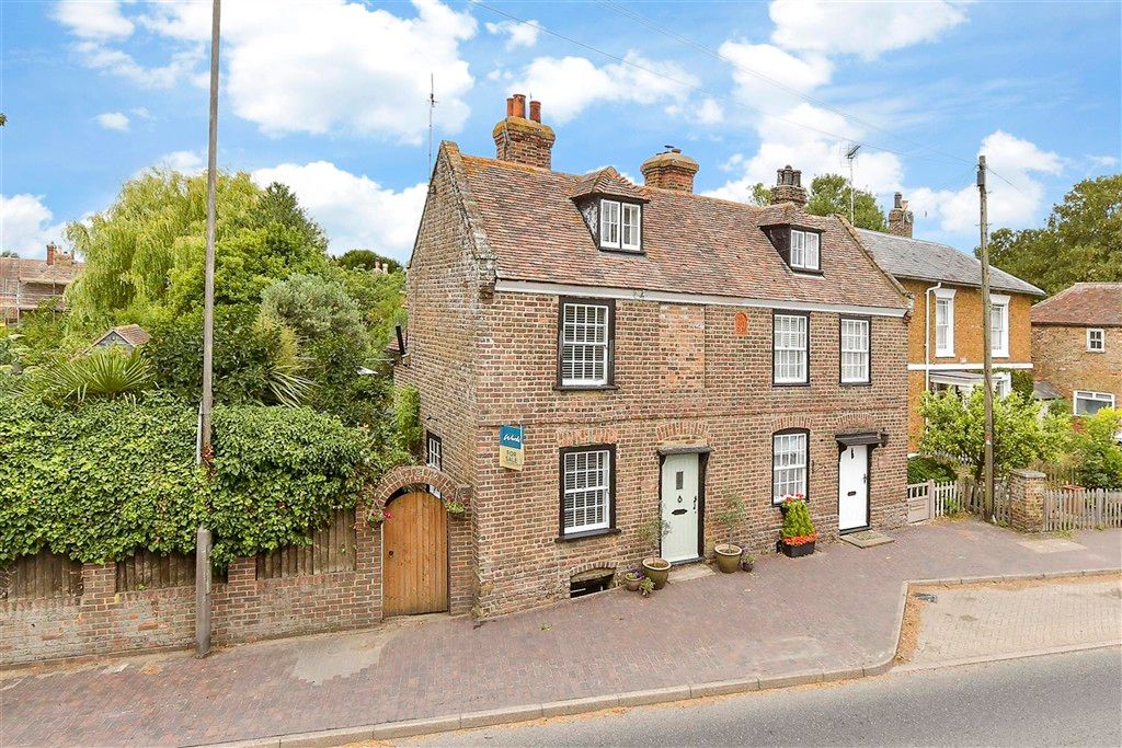 Property photo 2 of 15 External (Web)