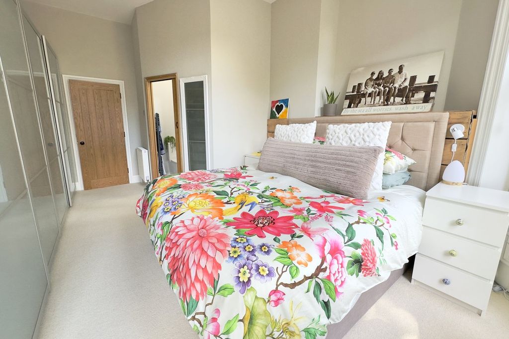 Additional image 13 of 3 bed flat for saleCavendish Road, Dean Park, Bournemouth BH1