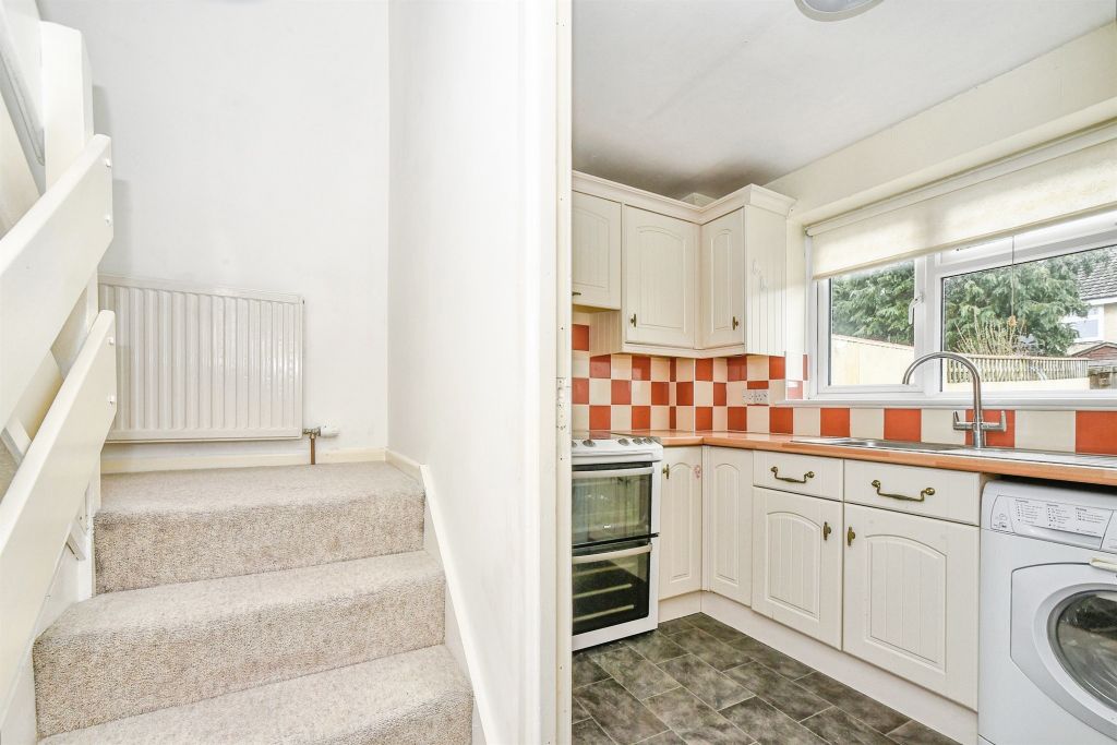 Property photo 3 of 17