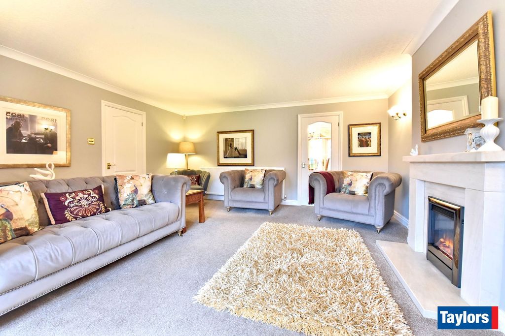 Property photo 3 of 26