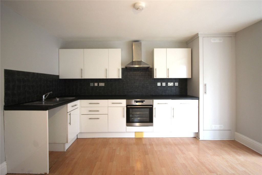 Property photo 2 of 5 Picture No. 06